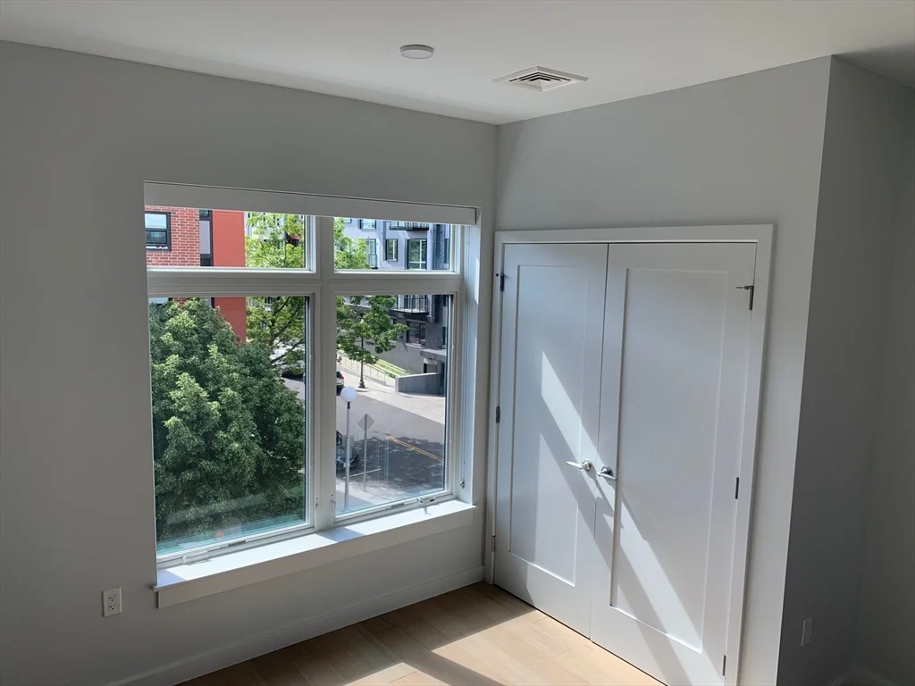 1 Lisbon St, East Boston