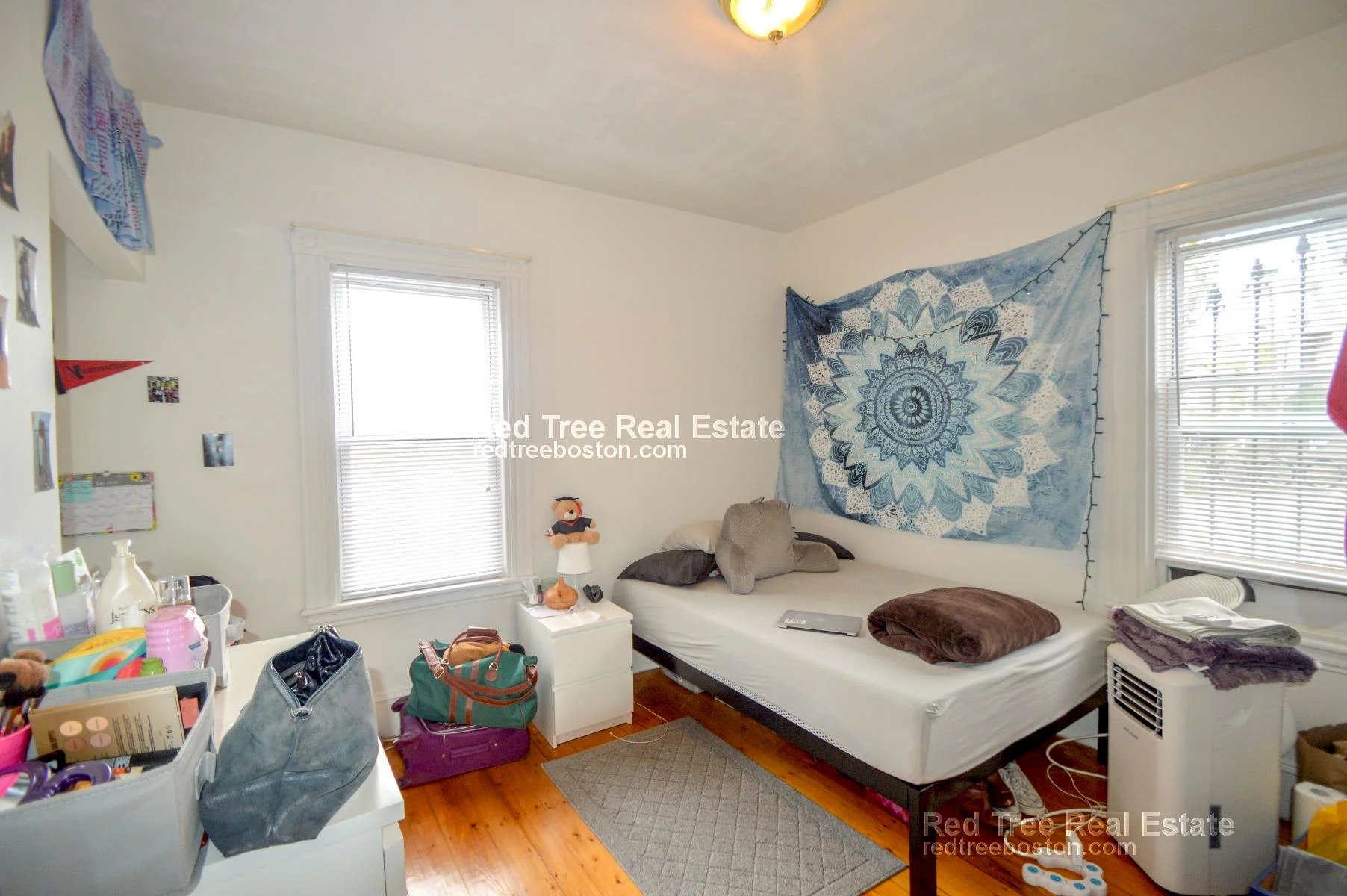 201 Hillside St, Mission Hill