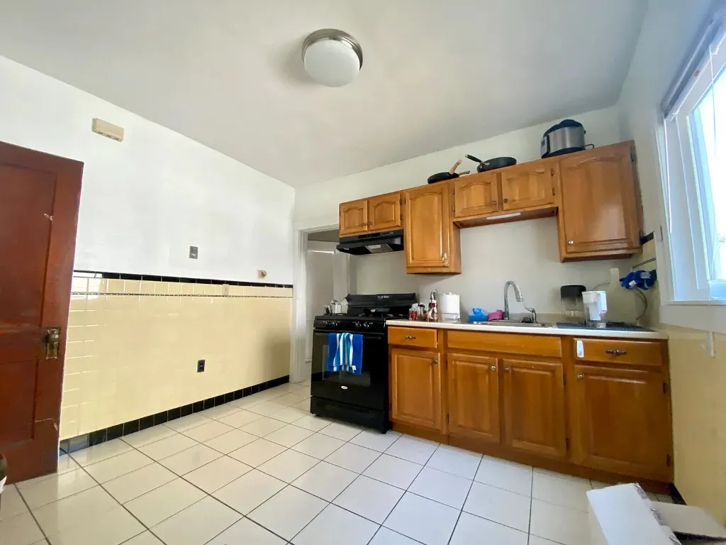 38 George St, South Medford