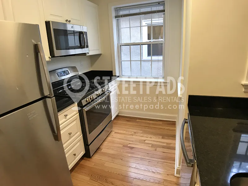 55 Langdon St, Neighborhood Nine