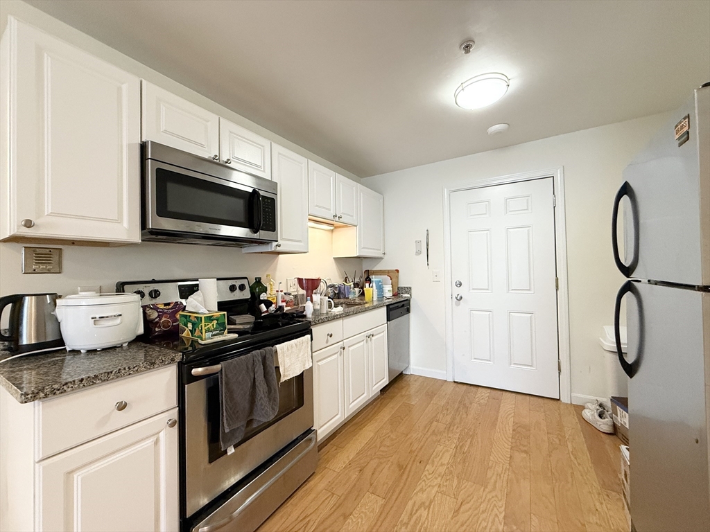 660 Cambridge St, East Cambridge