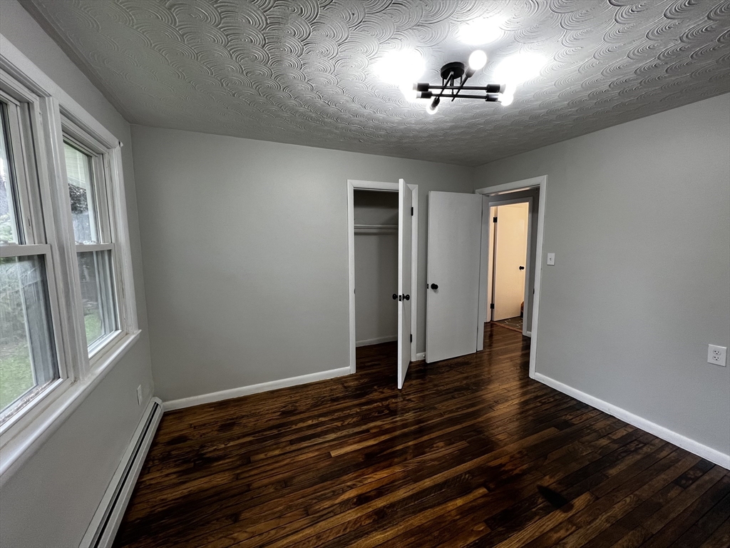 388 Burncoat St, Worcester