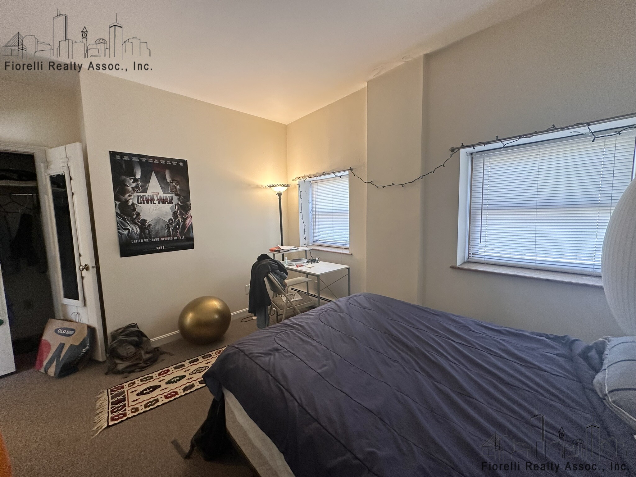 556 Commercial St, North End