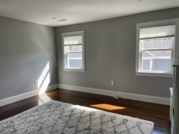 9 Ridgeway Ave, Needham