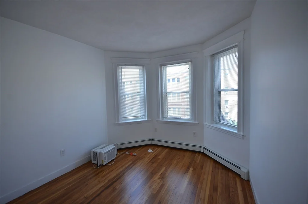 1645 Commonwealth Ave, Brighton