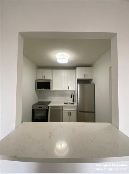 741 East 6th St, South Boston