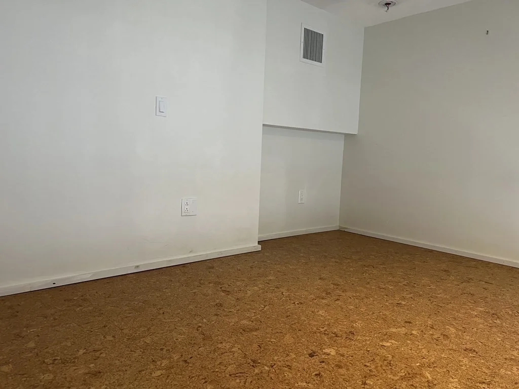 290 Pleasant St, Watertown