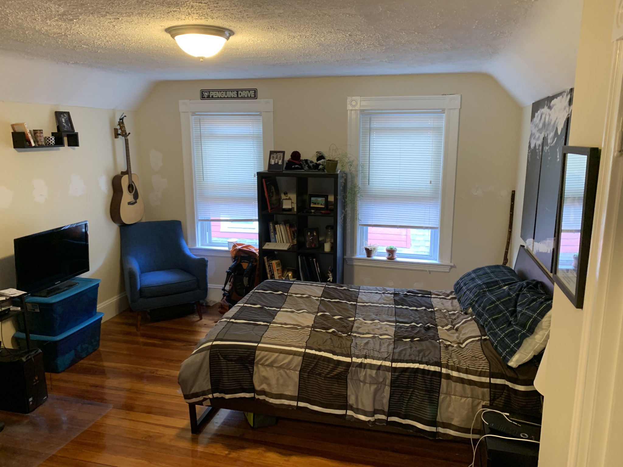 1081 Broadway, Teele Square