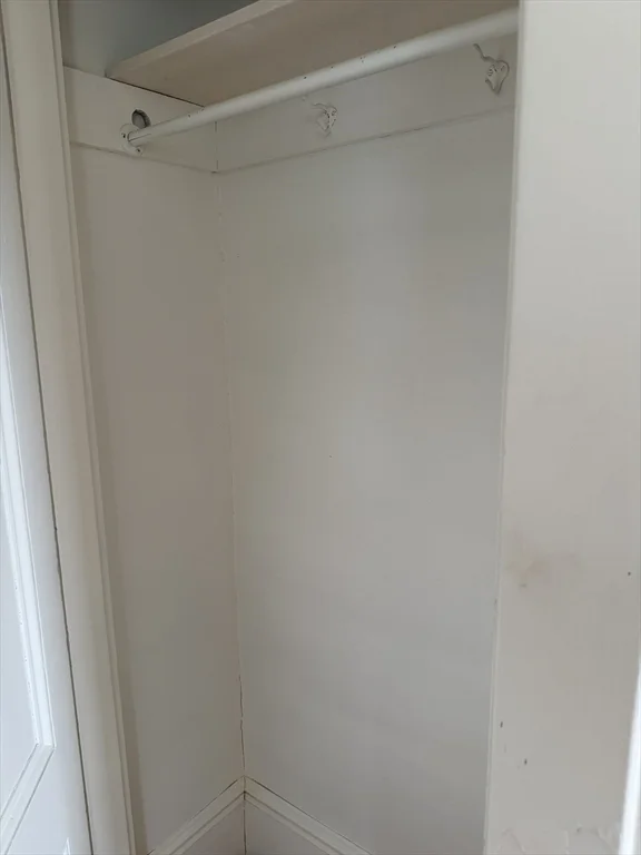 229 Jackson St, Lawrence