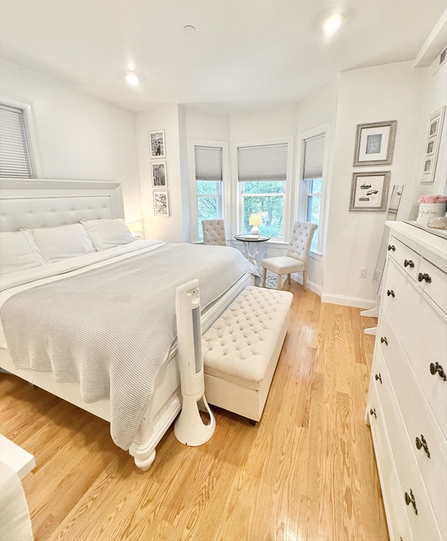 6 Beech St, Porter Square