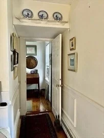 314 Conant Rd, Weston