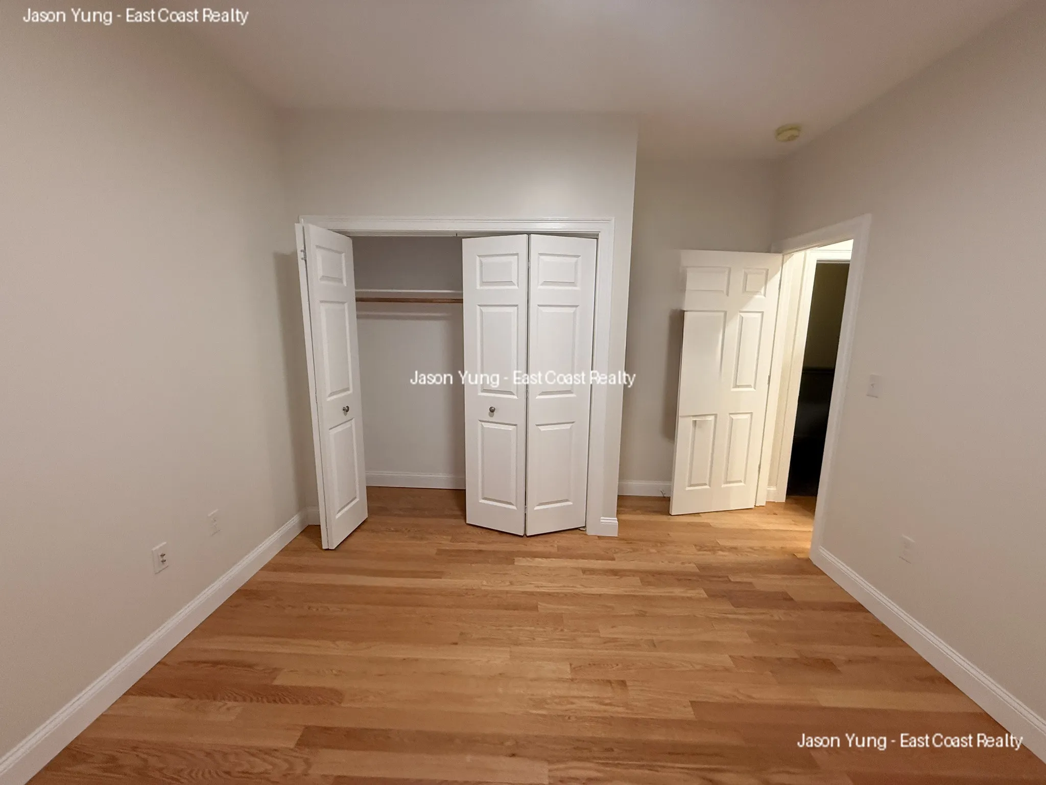 29 Queensberry St, Fenway