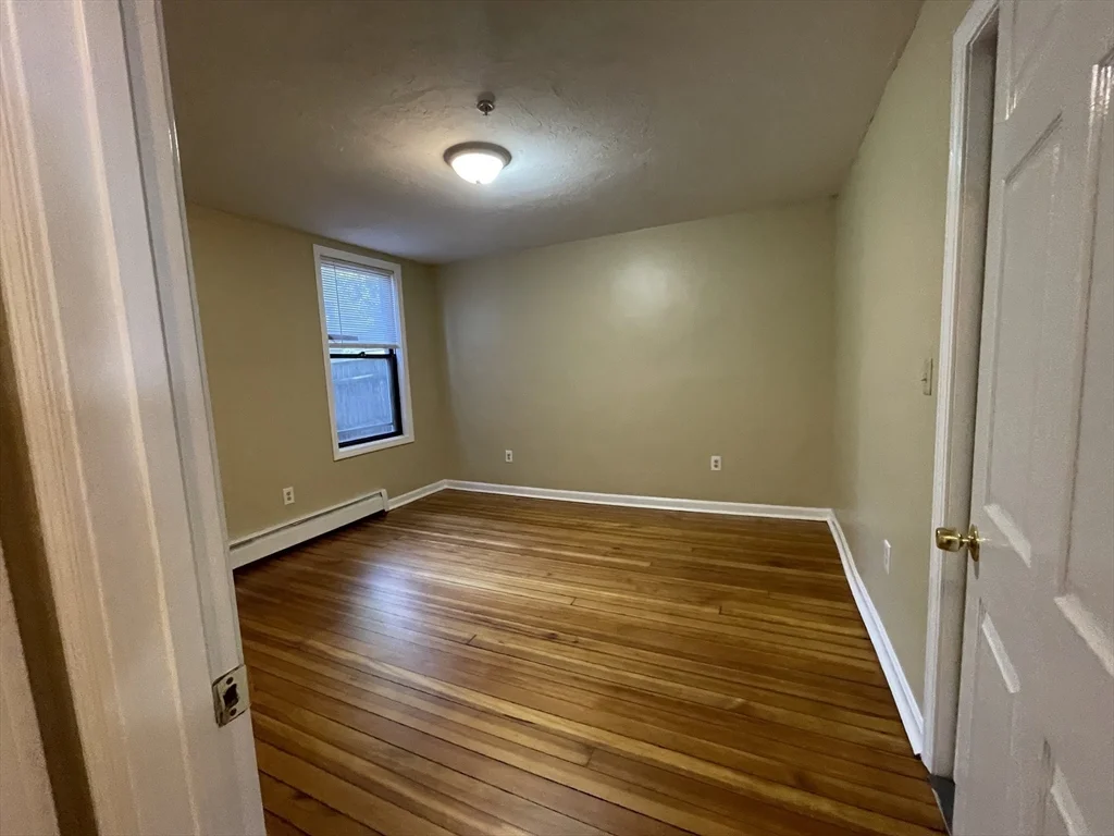 290-292 Chestnut St, Lynn