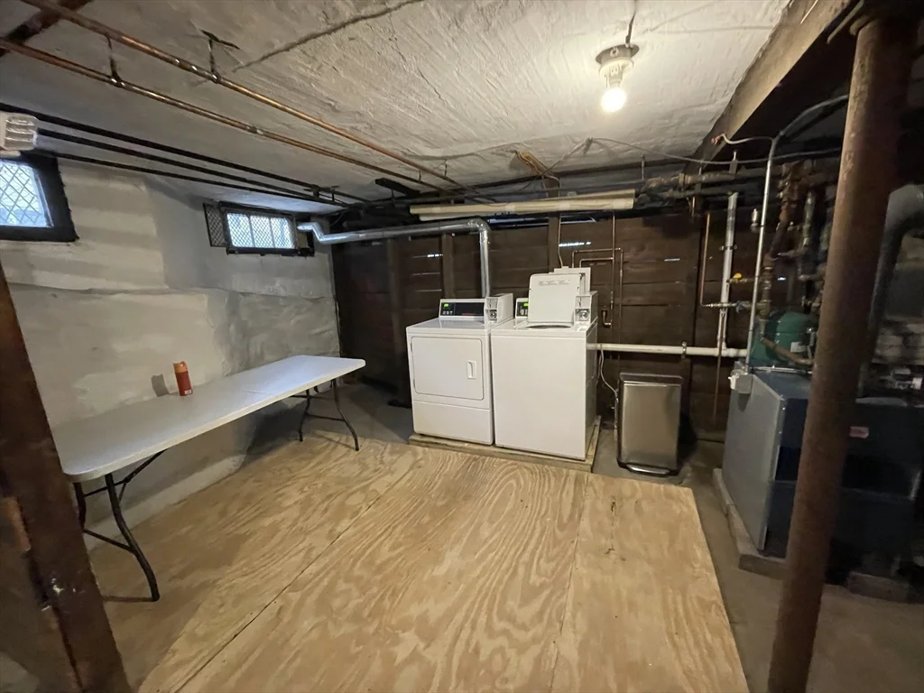 62 Ibbetson St, Davis Square