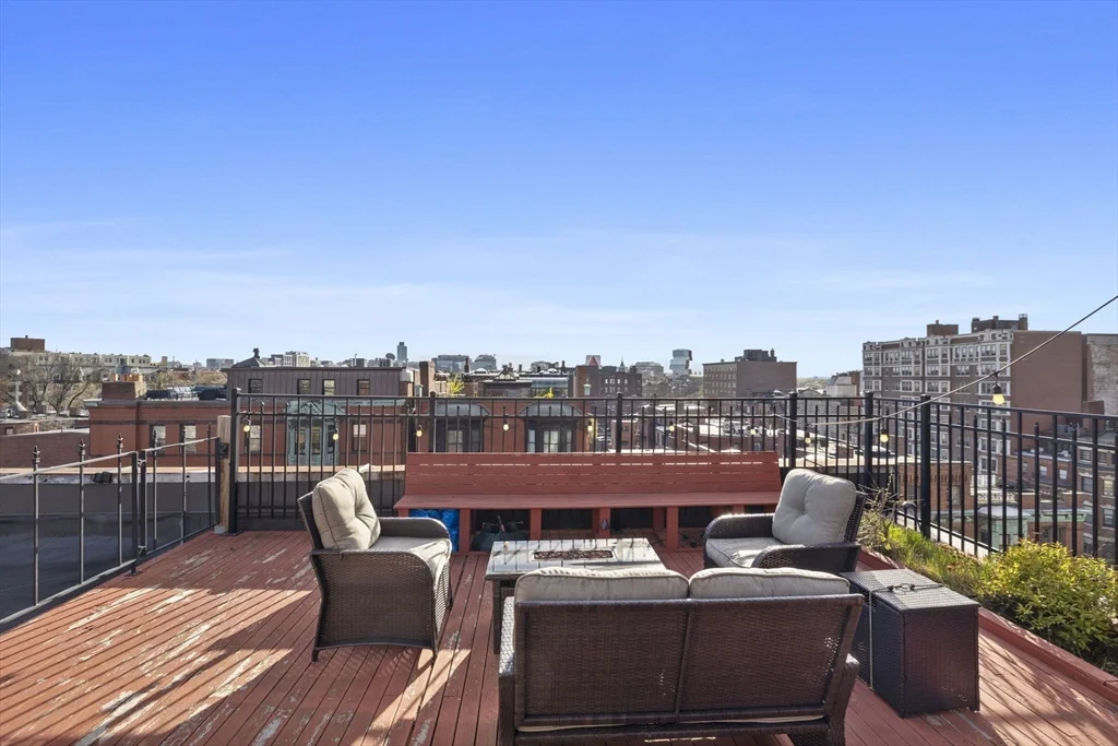 411 Marlborough St, Back Bay