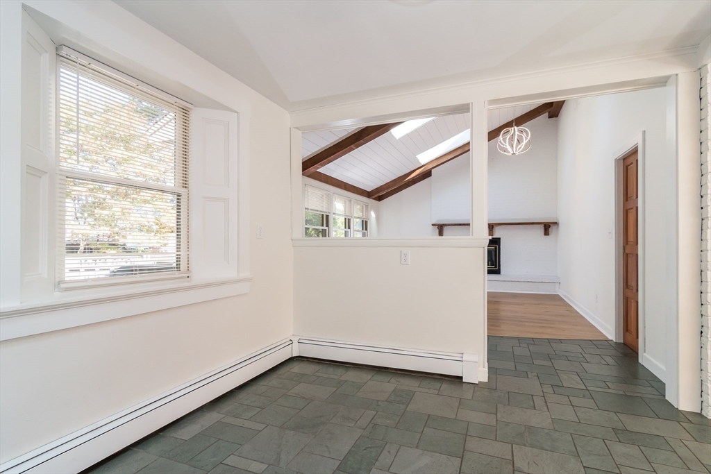 4 Paul St, North Natick