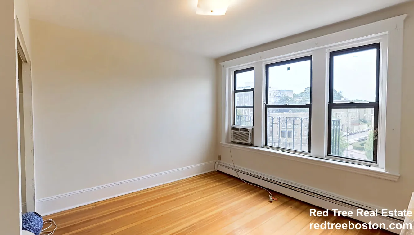 1680 Commonwealth Ave, Brighton