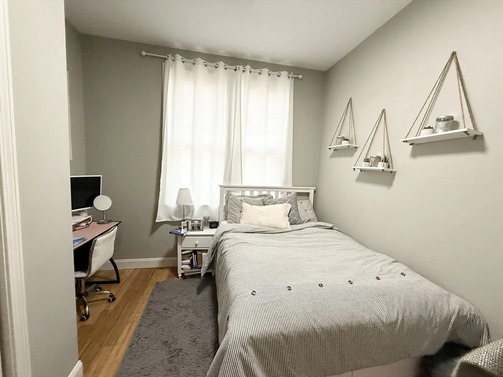 195 West 3rd St, South Boston