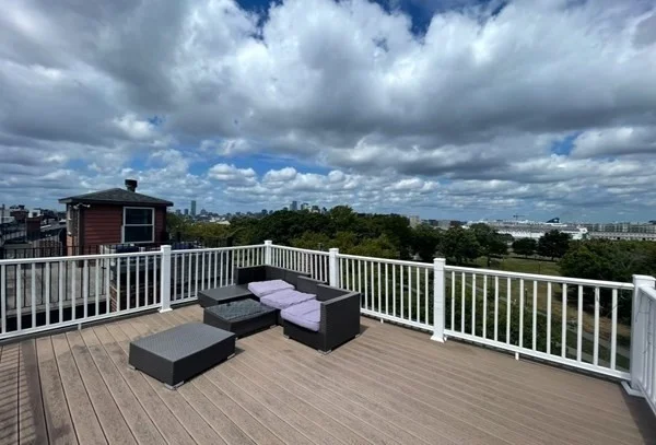 821 East Broadway, South Boston