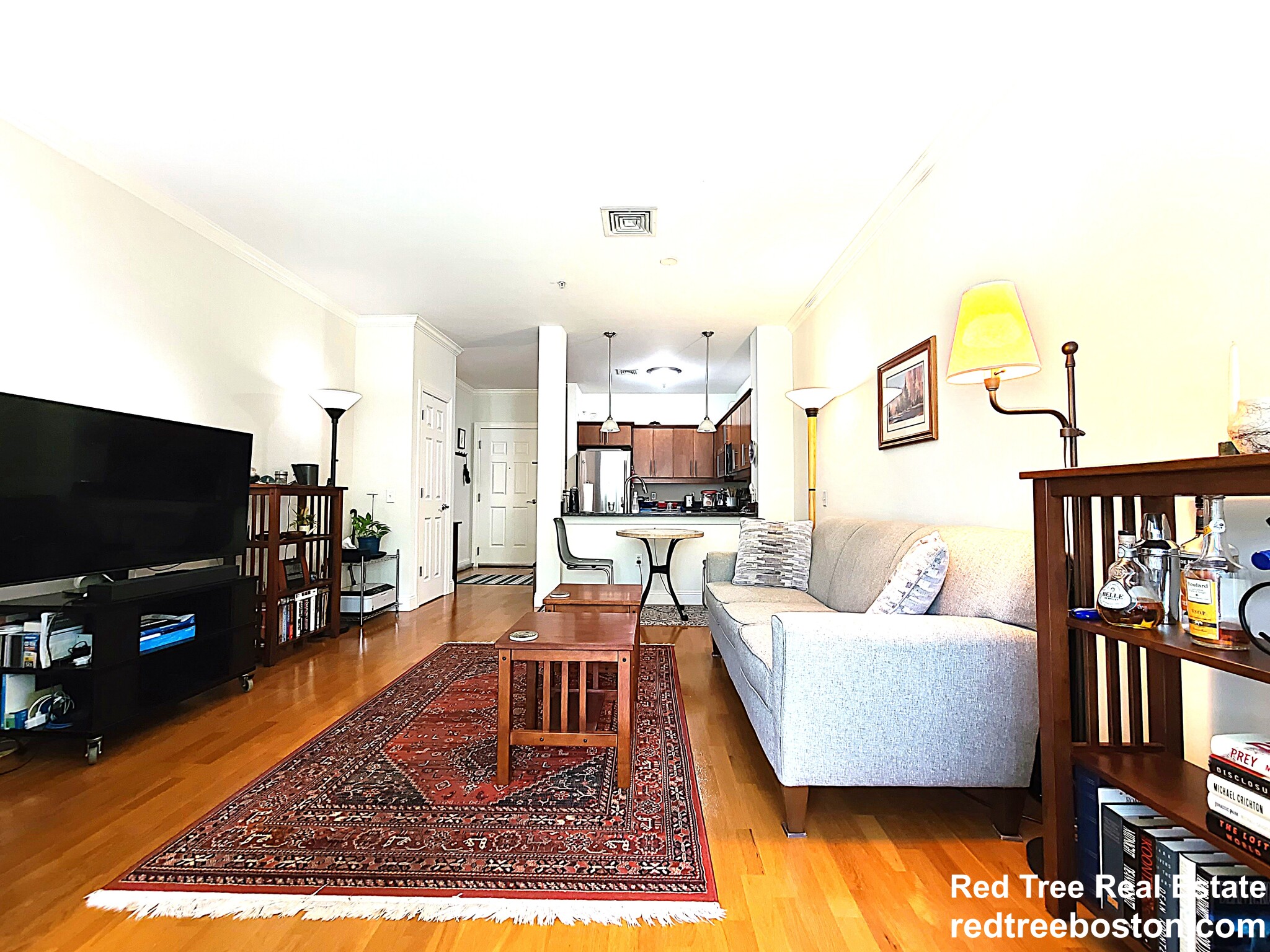 35 Commonwealth Ave, Chestnut Hill