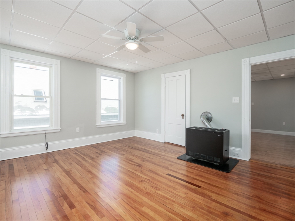 95 Green Hill Pkwa, Worcester