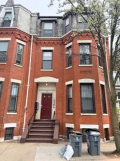 92 Blue Hill Ave, Roxbury