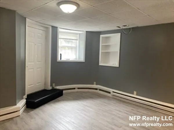 1064 Beacon St, Longwood