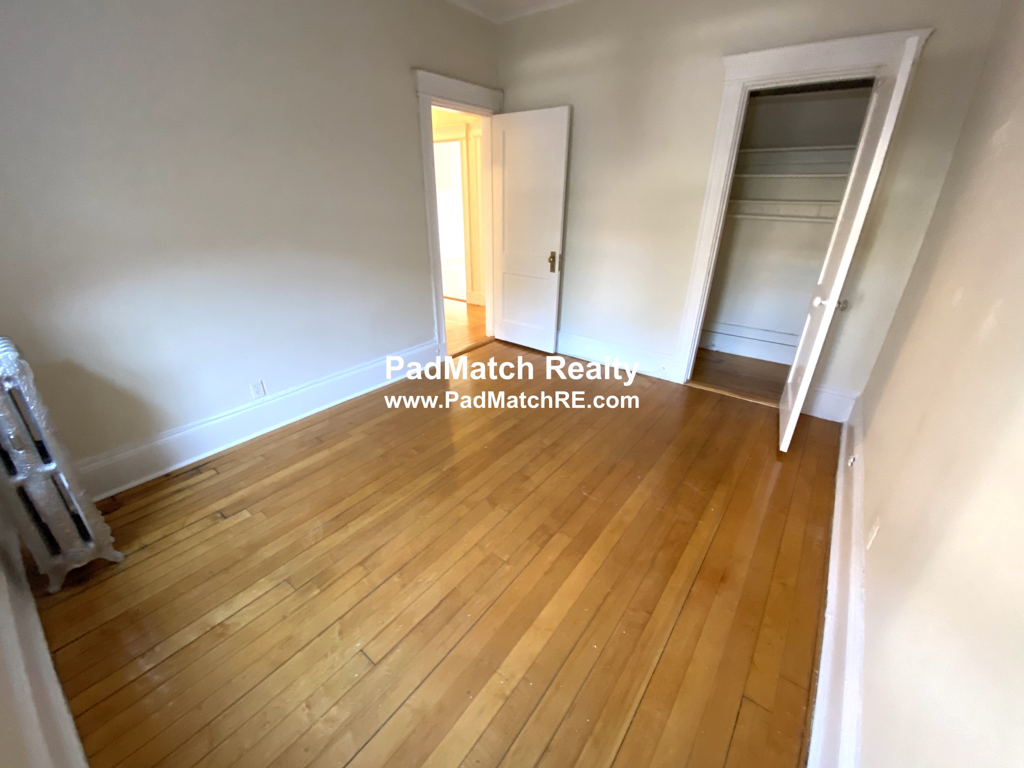 1822 Beacon St, Brookline