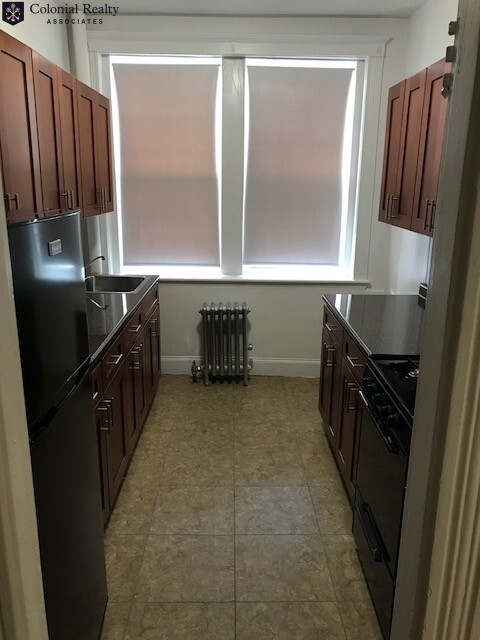 1803 Commonwealth Ave, Brighton