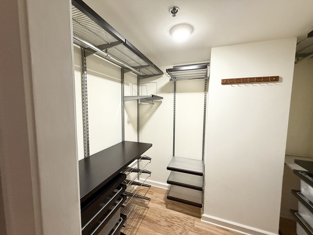 165 Tremont St, Midtown