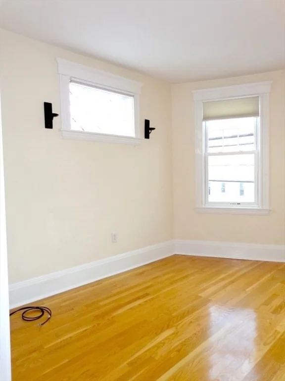 304 Allston St, Cambridgeport