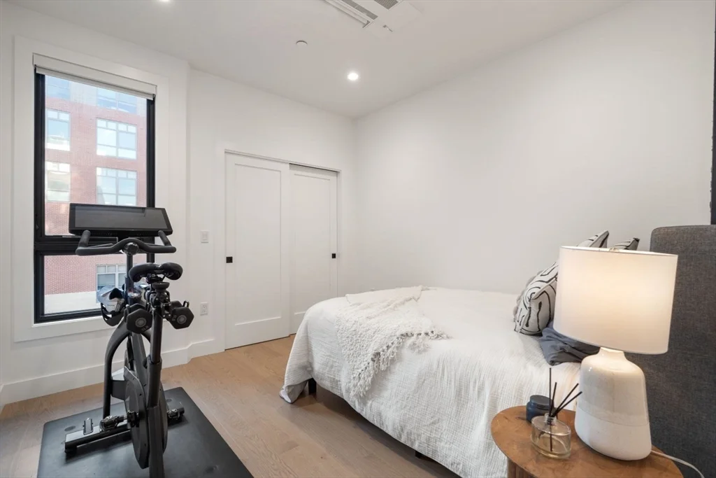 75 W Broadway, South Boston