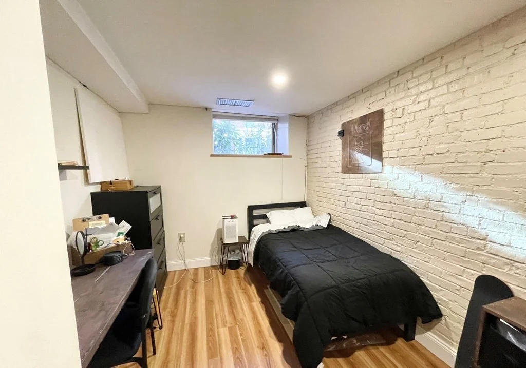 96 Gainsborough, Fenway