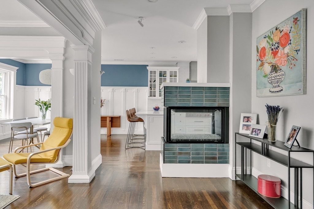 105 Winchester St, Coolidge Corner