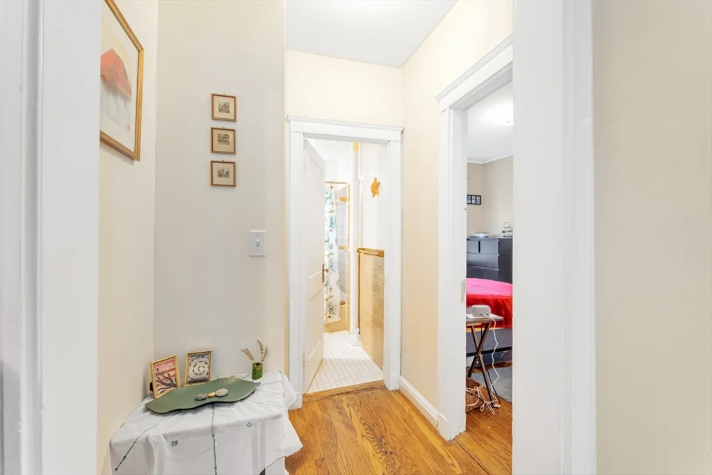179 Kent, Longwood