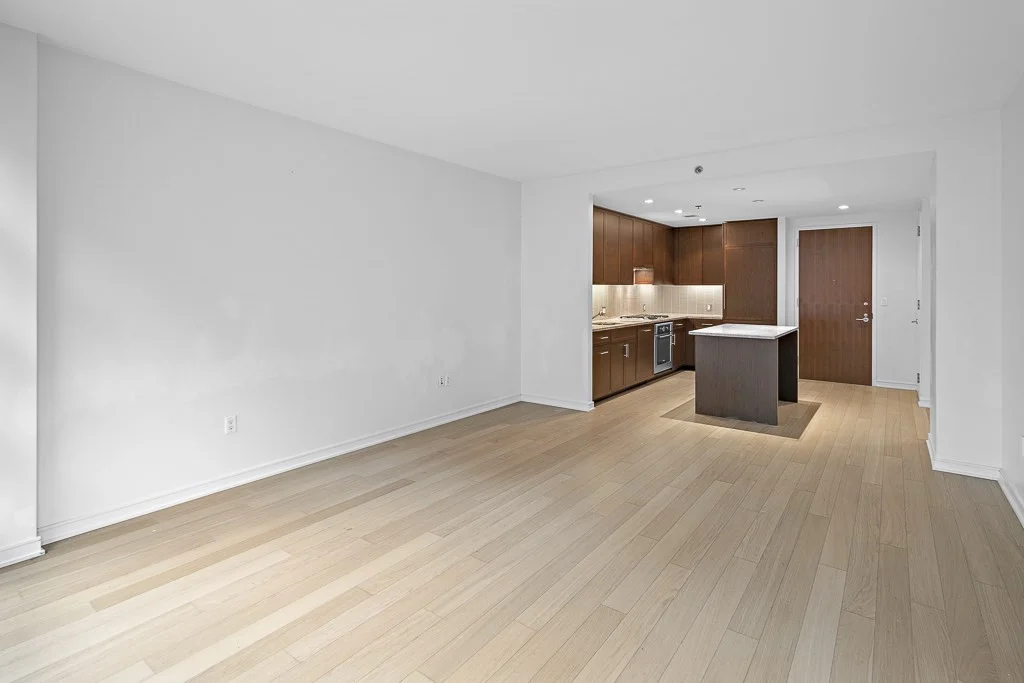 580 Washington St, Midtown