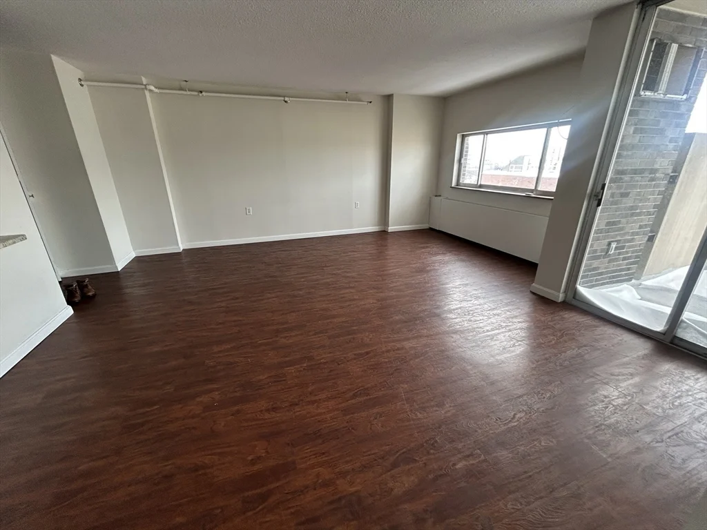 872 Mass Ave, Mid Cambridge