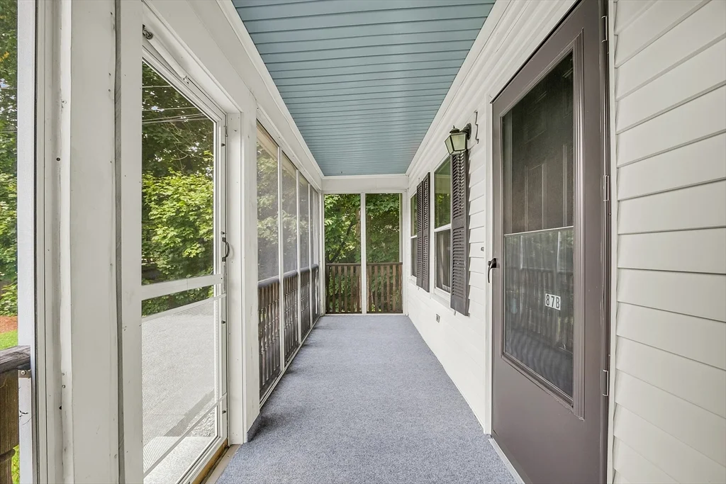 87 Graniteville Rd, Westford