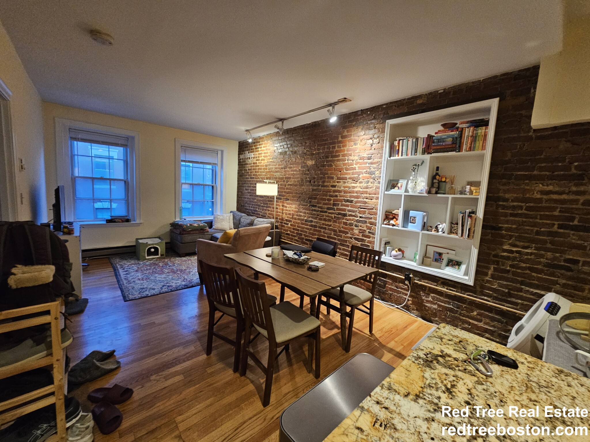 88 West Cedar St, Beacon Hill