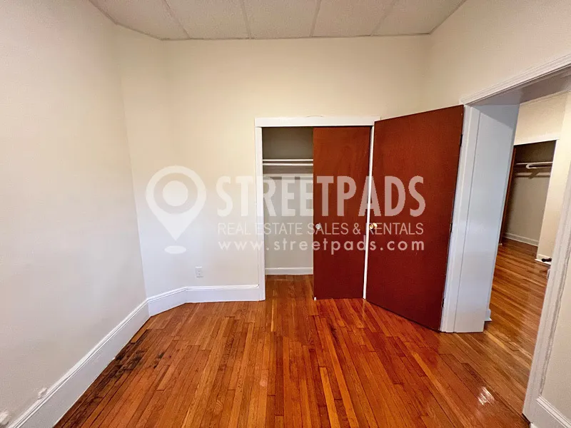 1315 Commonwealth Ave, Allston