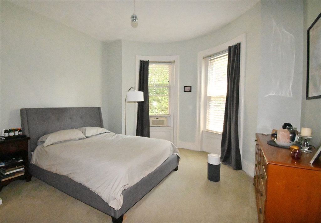 486 Columbus Ave, South End