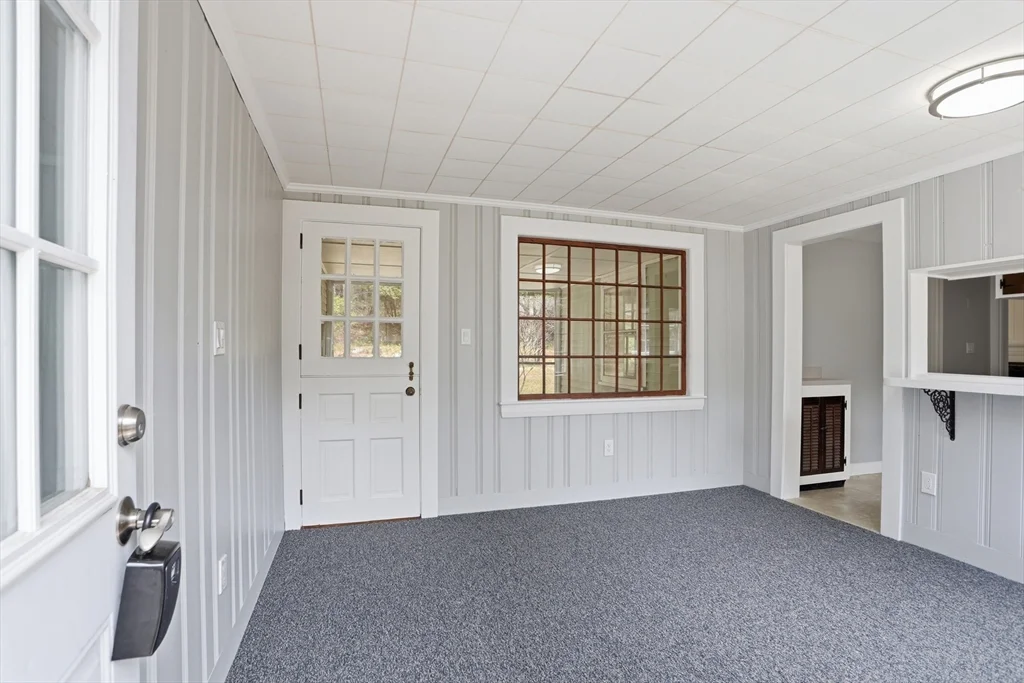 11 Sherman Bridge Rd, Wayland