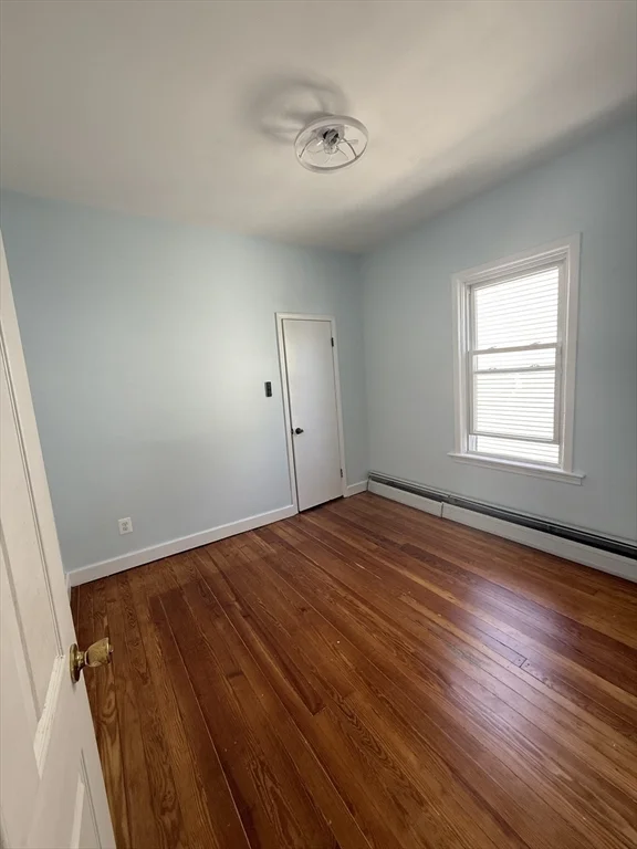 869 Brock Ave, New Bedford