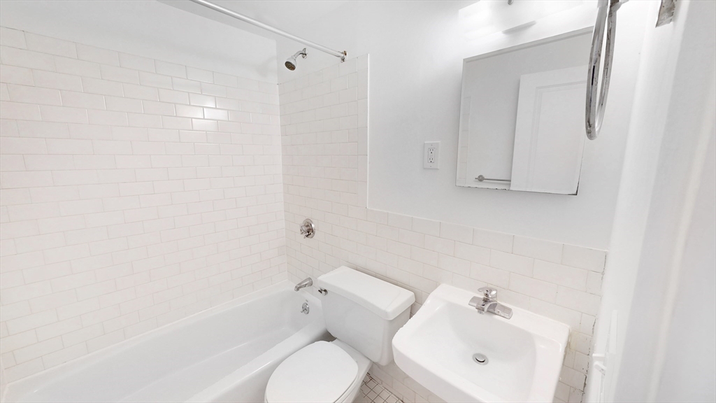 173 Marlborough St, Back Bay