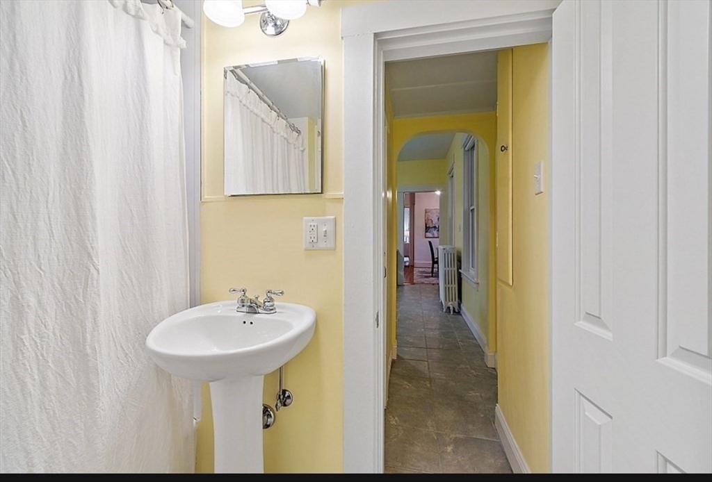 293 Woburn St, Reading