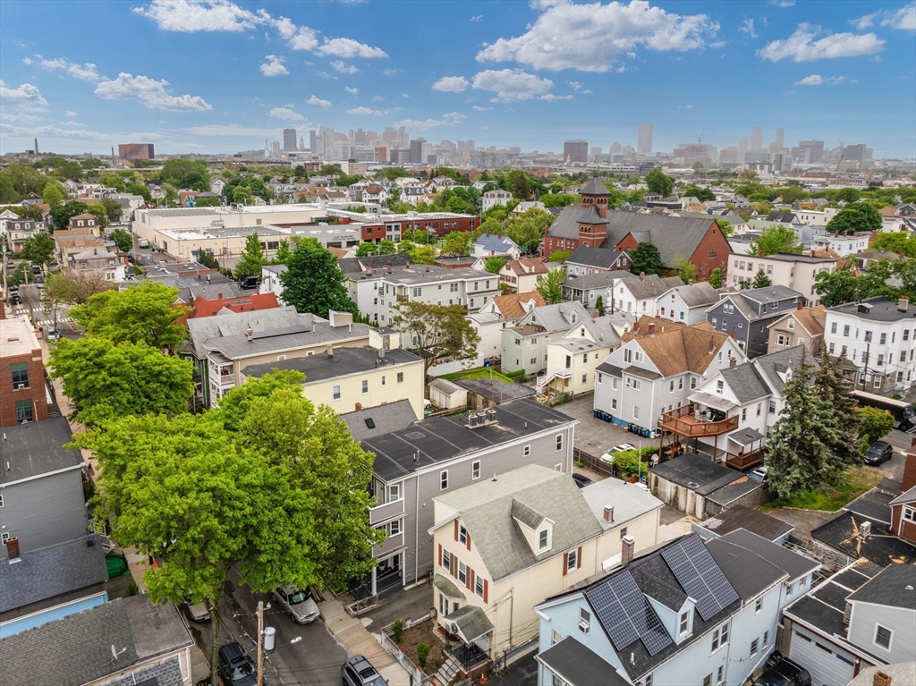 22 Otis St, Somerville