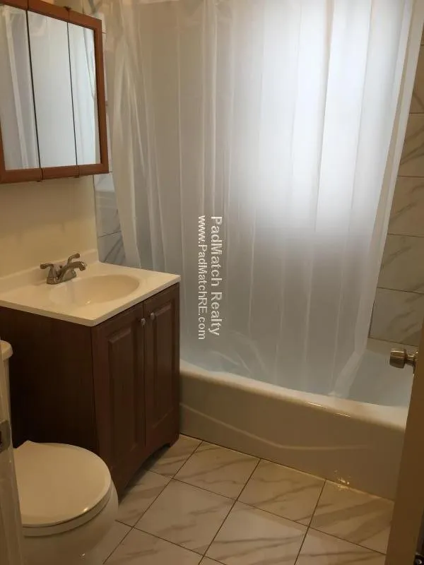 155 Summer St, Spring Hill