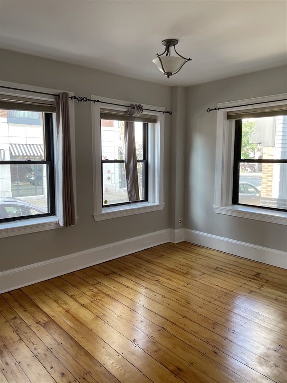 6 Porter Rd, Porter Square