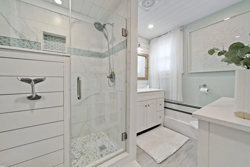 8 Water St, Marshfield
