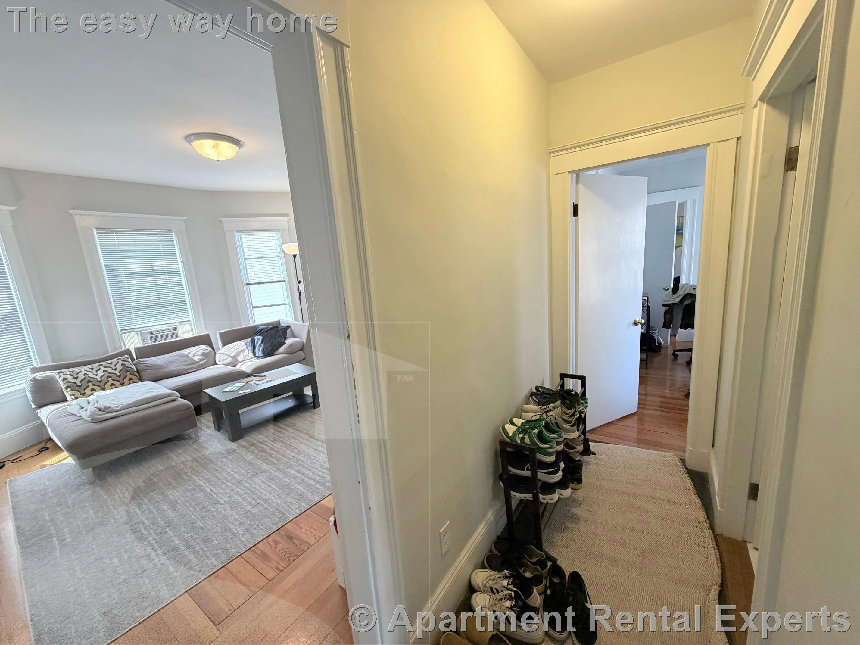 34 Leonard St, Tufts